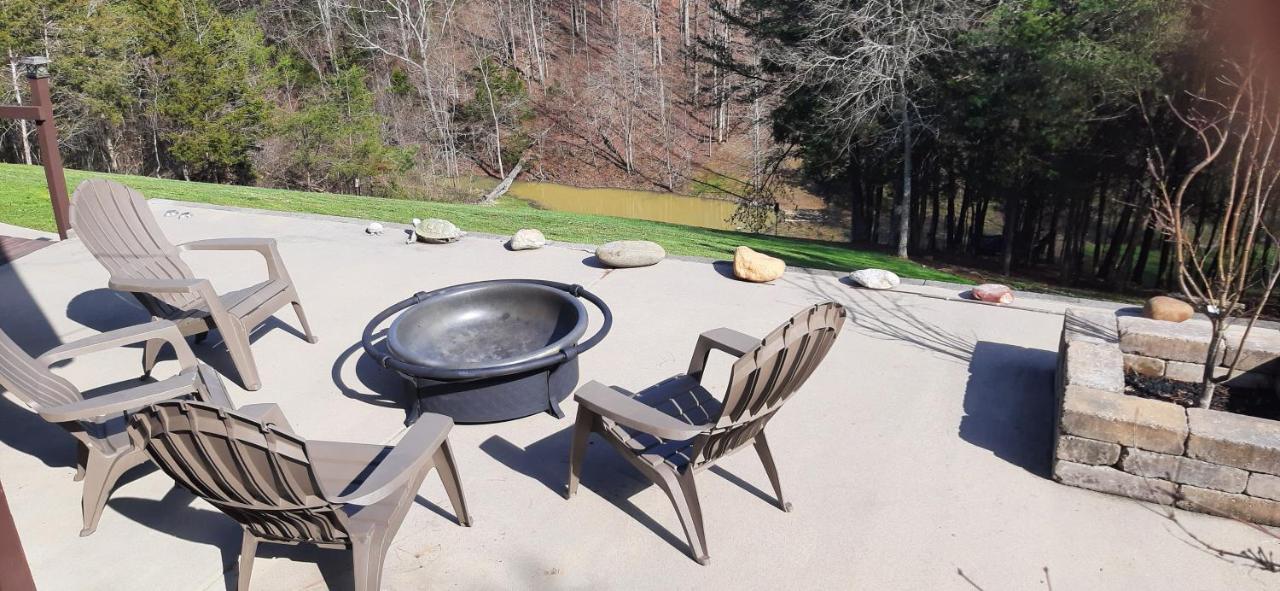 Private Pet Friendly Home Near Exotic Deer Farm Close To Pigeon Forge, Gatlinburg Tn Sevierville Εξωτερικό φωτογραφία